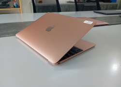 Macbook Retina 12inch / Core m3 / 8G / 256G